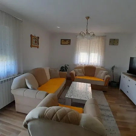 Dom wakacyjny Sead Doglodi